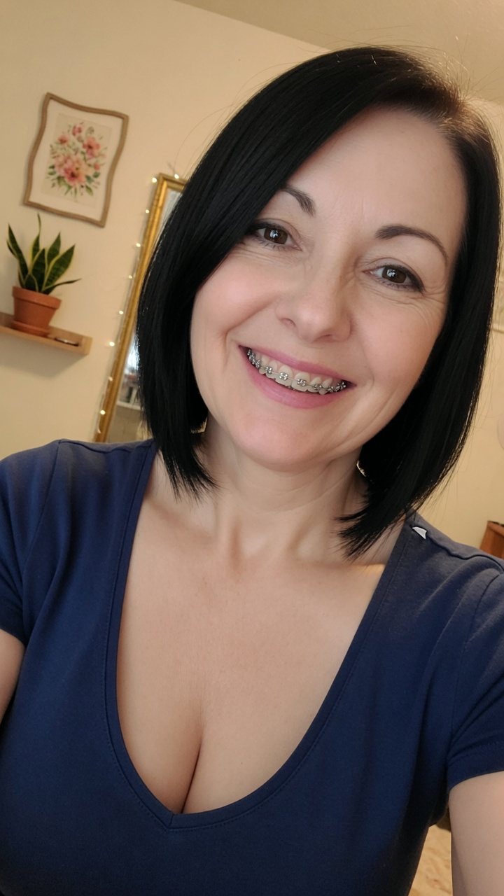 Laurence, 48