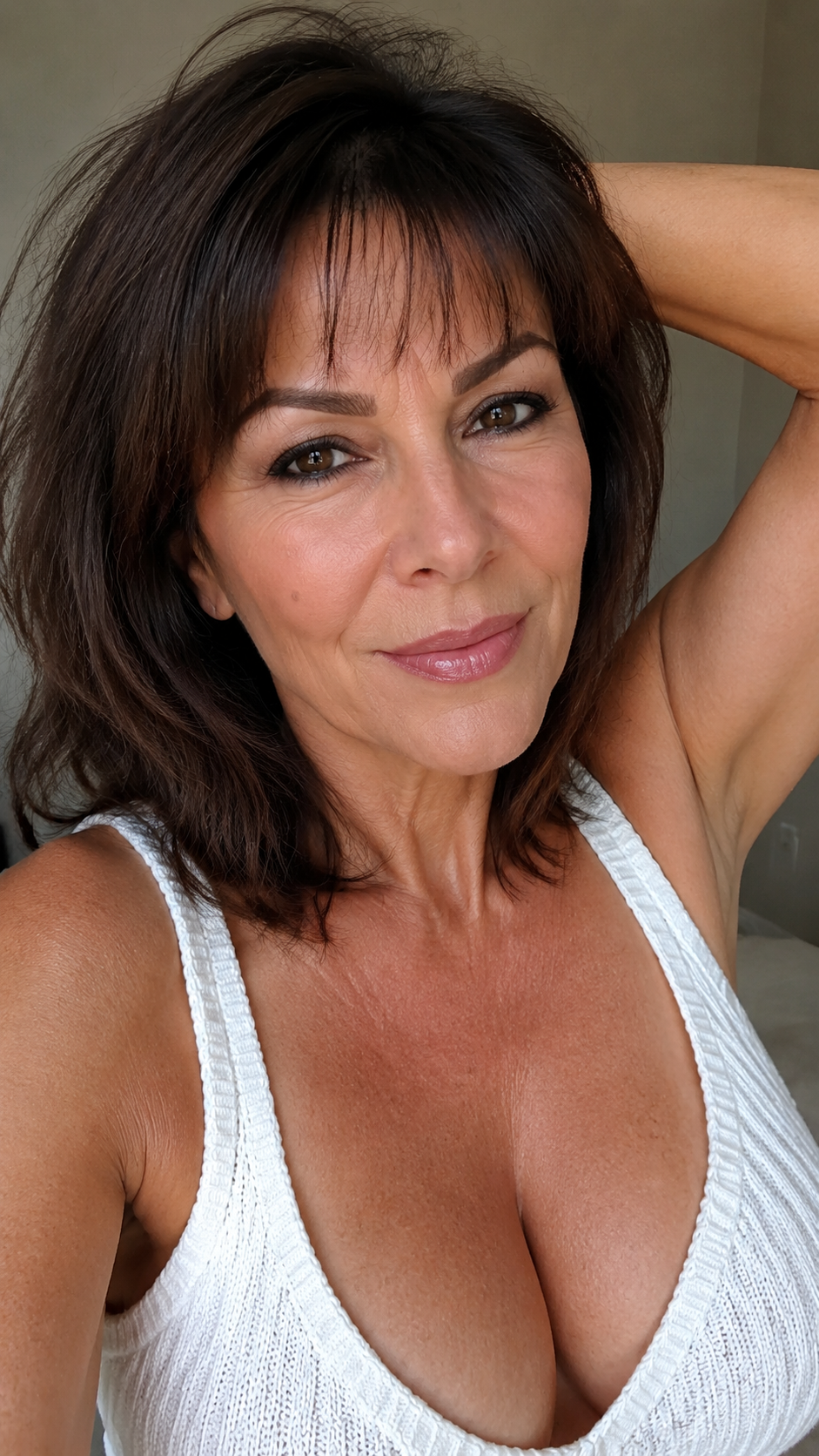 Sabine, 45